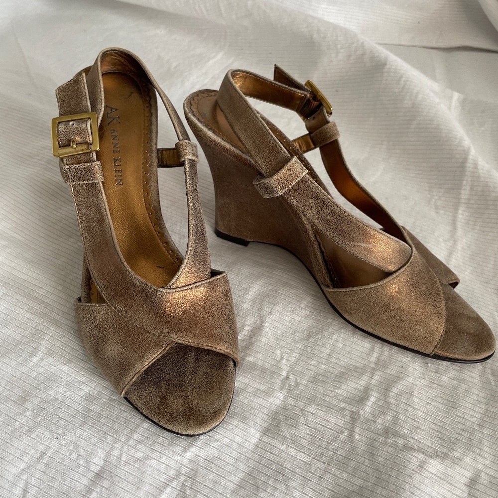 Anne Klein bronze wedge heels